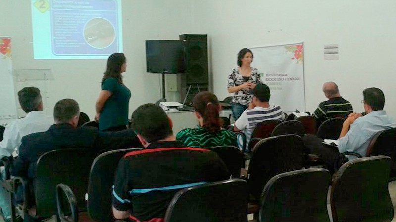 Esta foi uma edição extra do curso, que faz parte do Programa de Formação Inicial e Continuada