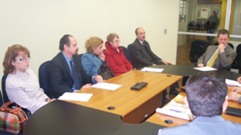 Sindiregis reúne-se comdiretoria do Detran-RS