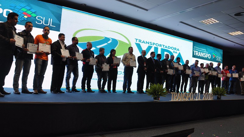 35 empresas foram certificadas com o selo Transportadora da Vida
