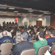 Diretor-geral adjunto do DetranRS Marcelo Soletti fala na abertura do evento